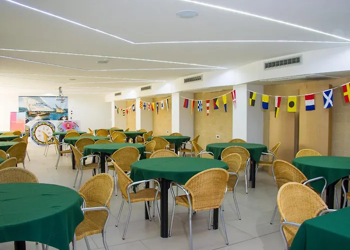 酒店 Hotiday 加利波利