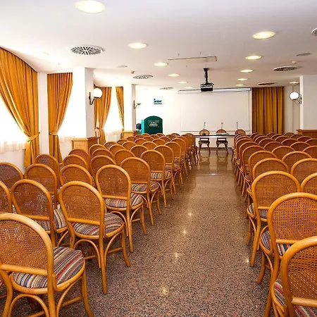 Hotiday Hotel