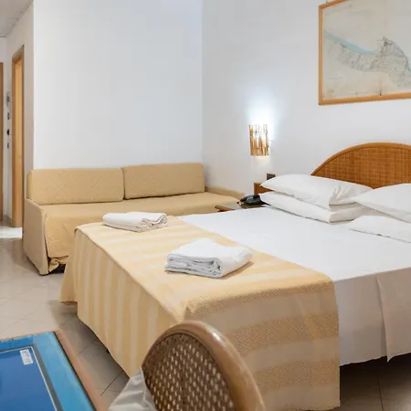 Hotell Hotiday Gallipolli