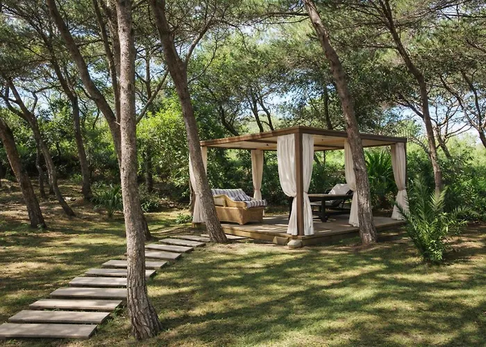 Ξενοδοχείο Hotiday